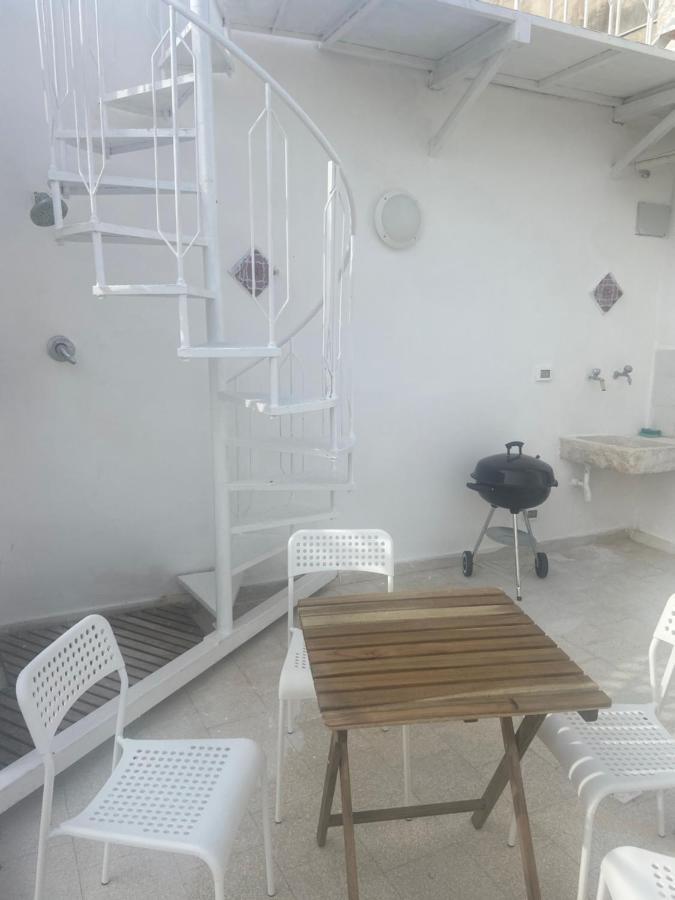 Bradamante Little Tower Apartment ตราปานี ภายนอก รูปภาพ